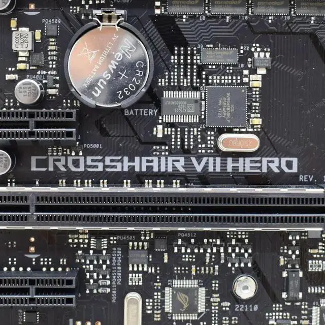 Alt view image 2 of 4 - ROG Motherboard ROG CROSSHAIR VII HERO With X470 Chipset AM4 Socket for Ryzen 3000 5000 Series Processors Supports DDR4