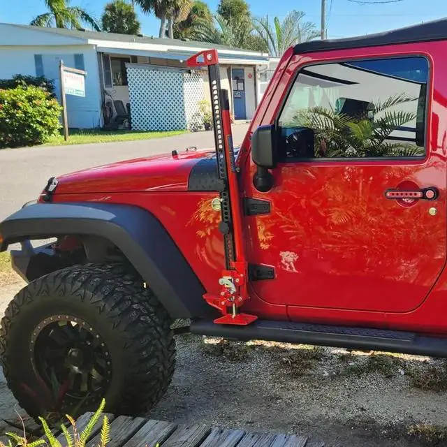 Alt view image 6 of 7 - TR6501B Torin 48" Ratcheting Off Road Utility Farm Jack, 3 Ton (6,000 lb) Capacity, Red