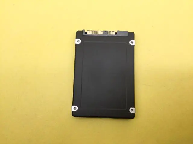 Alt view image 3 of 4 - (NOT FOR HOME PC!) Samsung PM1653 7.68TB SAS 24Gbps 2.5in Enterprise Internal SSD MZ-ILG7T60