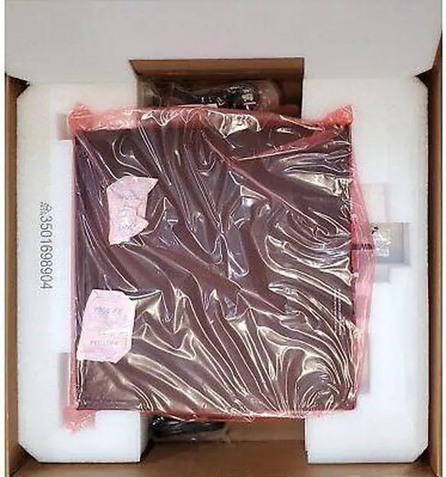 Alt view image 5 of 5 - Dell Networking S3148 48P 1GbE 2P 10GbE SFP+ Switch (Kit)