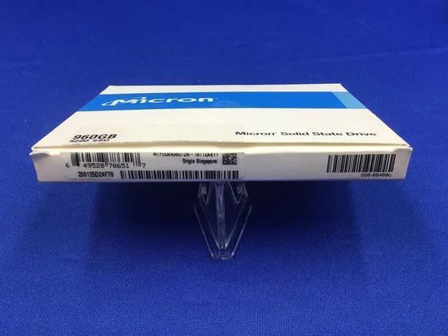 Main image of NOB MTFDDAK960TDN Micron 5200 MAX 960GB SATA 6Gbps 2.5'' SSD