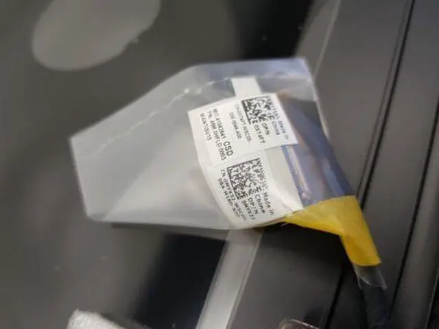 Alt view image 3 of 3 - Dell Vostro 5590 15.6" FHD LCD Screen Display Complete Assembly Gray XT4FT