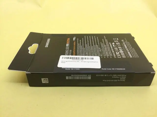 Alt view image 3 of 3 - Samsung 970 EVO Plus 500GB M.2 2280 NVME PCIe Internal SSD MZ-V7S500 Sealed