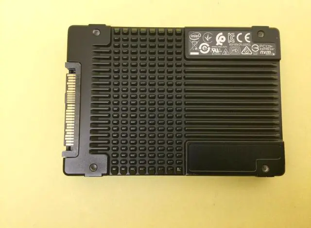 Alt view image 3 of 4 - Intel Optane DC P4800X Series 1.5TB PCIe NVMe 2.5in U.2 SSD SSDPE21K015TA NEW