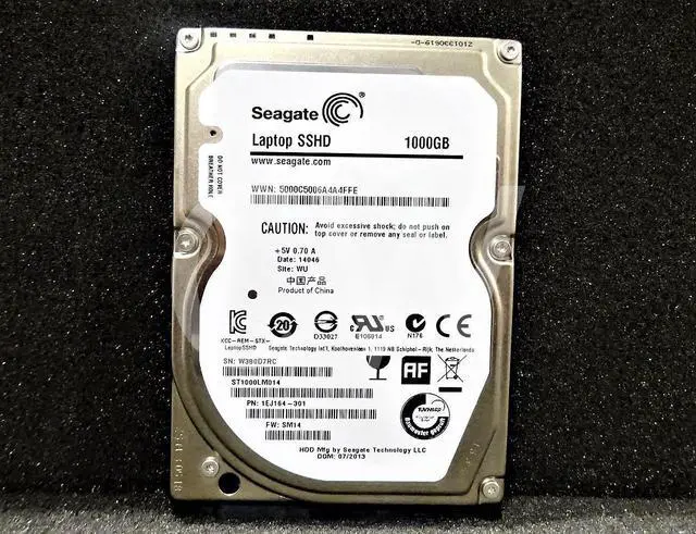 Main image of ST1000LM014 Seagate SSHD 1TB 5.4K RPM 6Gb/s 2.5" SATA SOLID STATE HYBRID DRIVE