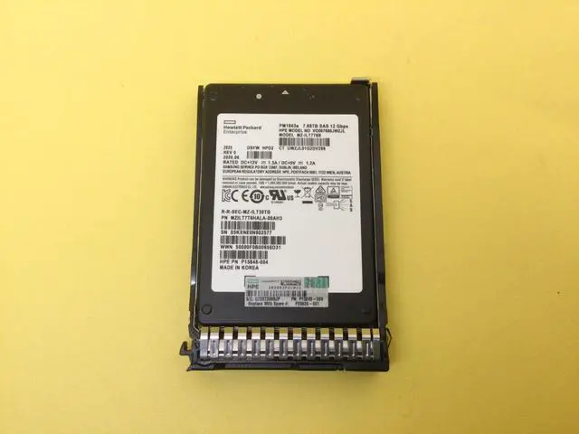 Alt view image 2 of 3 - (NOT FOR HOME PC!) P19909-B21 HPE 7.68TB SAS 12G READ INTENSIVE SFF SC SSD P20836-001