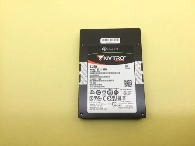 Alt view image 2 of 4 - (NOT FOR HOME PC!) XS3200ME70104 Seagate Nytro 3732 3.2TB SAS 12Gb/s 2.5" SED ENT SSD