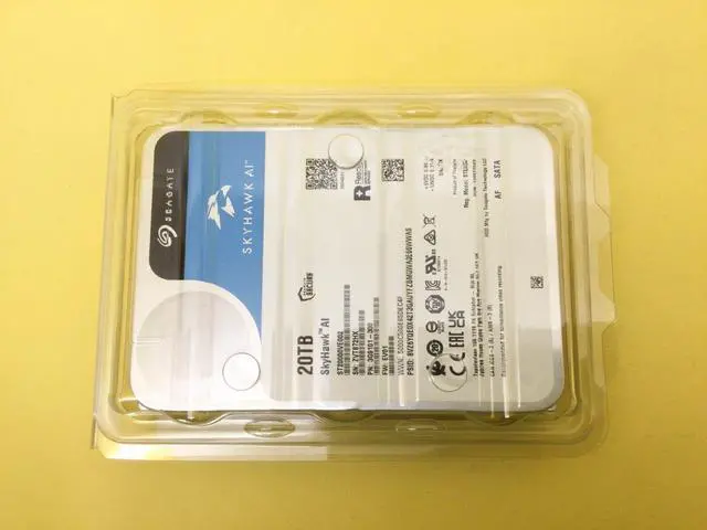 Main image of Seagate SkyHawk AI 20TB 7.2K SATA 6Gb/s 3.5'' Internal HDD ST20000VE002
