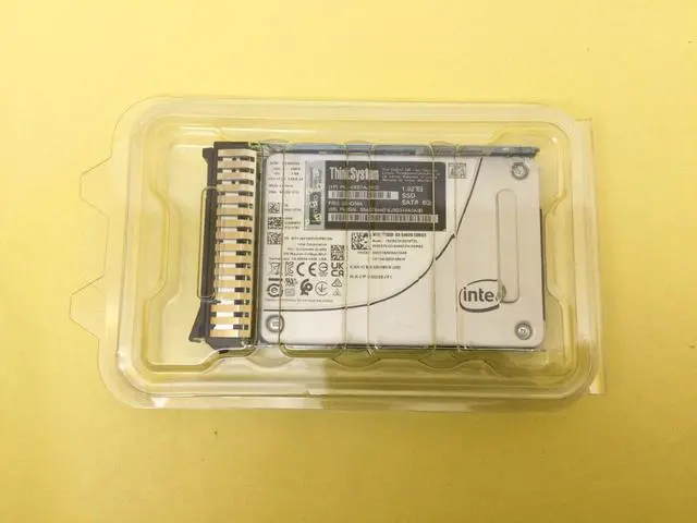 Main image of 02JG584 Lenovo ThinkSystem 1.92TB SATA 6Gb/s Mixed Use 2.5'' SSD 4XB7A17127