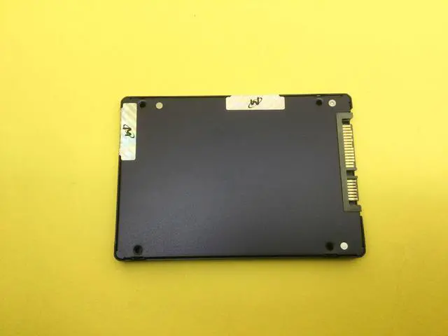Alt view image 3 of 3 - Micron 5200 ECO Series 1.92TB SATA 6Gb/s 2.5in SSD MTFDDAK1T9TDC