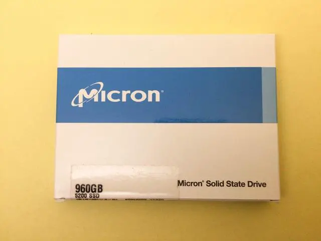 Main image of Micron 5200 PRO 960GB SATA 6Gbps 2.5'' Internal SSD MTFDDAK960TDD - OEM