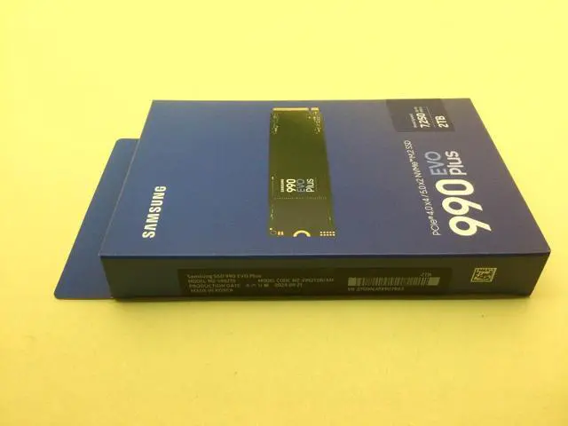 Alt view image 3 of 3 - SAMSUNG 990 EVO Plus 2TB PCle NVMe M.2 2280 Internal SSD MZ-V9S2T0
