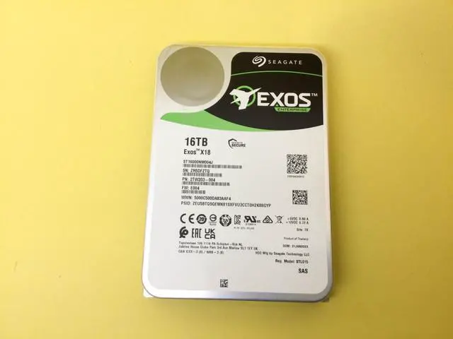 Alt view image 3 of 4 - (NOT FOR HOME PC!) Seagate Exos X18 16TB 7.2K SAS 12Gb/s 256MB 3.5in ENT HDD ST16000NM004J