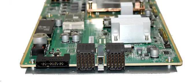 Alt view image 6 of 7 - Dell 24-Port 10Gbps SFP+ V2 Line Card for C9000 C9010 Series Switches - X1CDJ