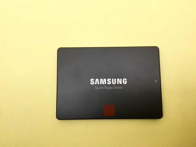 Alt view image 2 of 3 - MZ-76P1T0 Samsung 860 Pro 1TB SATA 6Gb/s 2.5in Internal SSD