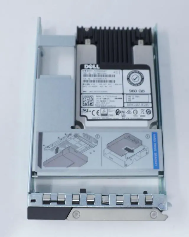 Alt view image 2 of 2 - (NOT FOR HOME PC!) 0MWGK7 MWGK7 Dell 960GB Hybrid 3.5" SAS 12G MLC RI SSD PX05SRB096Y Gen14