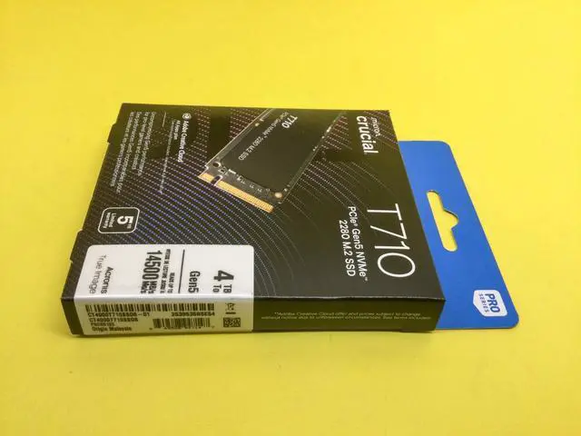 Alt view image 3 of 3 - Crucial T710 4TB PCIe Gen5 NVMe M.2 2280 Internal SSD CT4000T710SSD8 Sealed