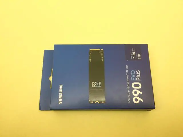 Main image of Samsung 990 EVO Plus 1TB PCIe Gen 4x4/Gen 5x2 M.2 2280 SSD MZ-V9S1T0 Sealed