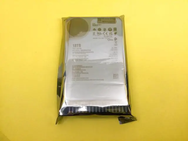 Main image of (NOT FOR HOME PC!) P37664-B21 HPE 18TB SAS 12G 7.2K LFF SC HELIUM 512E HDD P38443-001