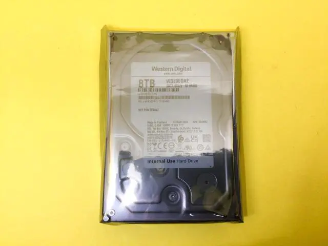 Main image of Western Digital 8TB 5400RPM SATA 6Gb/s 3.5'' HDD WD80EDAZ