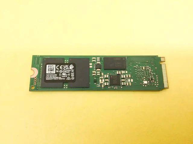 Alt view image 3 of 4 - Micron 7450 PRO 960GB M.2 2280 NVME PCIE4.0 Internal SSD MTFDKBA960TFR