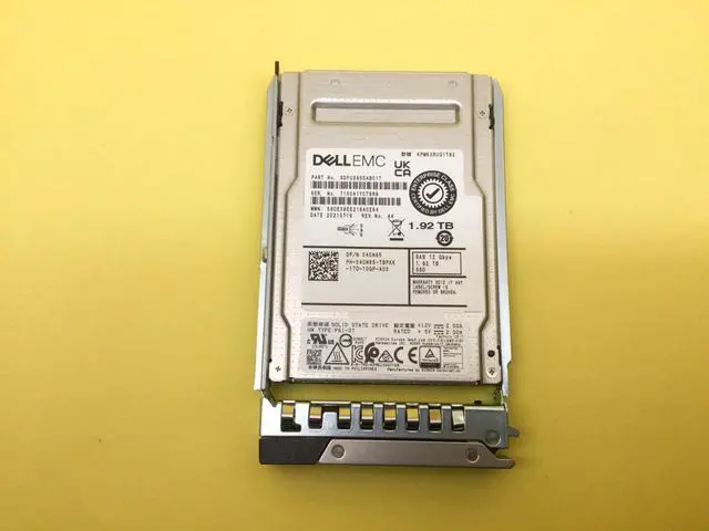 Main image of (NOT FOR HOME PC!) 4CN85 Dell 1.92TB SAS 12Gbps Read Intensive 2.5in SSD 04CN85 KPM6XRUG1T92 Gen14