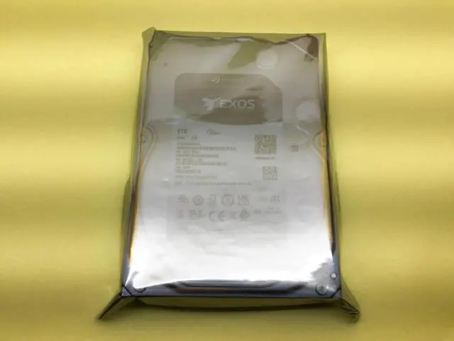 Main image of (NOT FOR HOME PC!) Seagate Exos 7E8 8TB 7.2K SAS 12Gbps 3.5in HDD ST8000NM001A