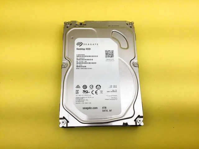 Alt view image 2 of 2 - ST4000DM000 Seagate 4TB 5.9K SATA 6Gbps 3.5in Hard Drive