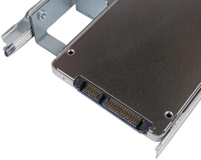 Alt view image 6 of 7 - Dell 3.84TB SATA 6Gb/s 3D TLC 1 DWPD 3.5" Read Intensive SSD 03GDK0 Hybrid G16