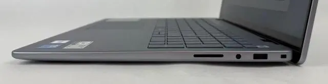 Alt view image 4 of 6 - Dell Inspiron 5640 16" 1920x1200 Touch Core 7 150U Processor 16GB 1TB SSD W11H U
