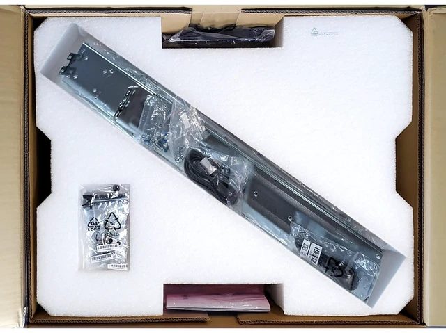 Alt view image 3 of 5 - Dell Z9264F-ON 64P 100GbE QSFP28 2P SFP+ PSU-I/O Switch (Kit)