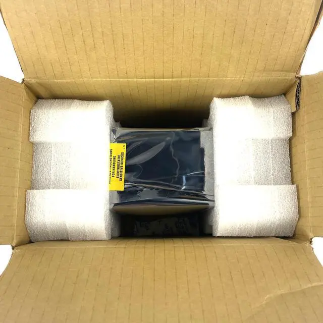 Alt view image 3 of 3 - NetApp X3190A Hot Swappable Fan Module 441-00074 for NetApp AFFA400 FAS8300