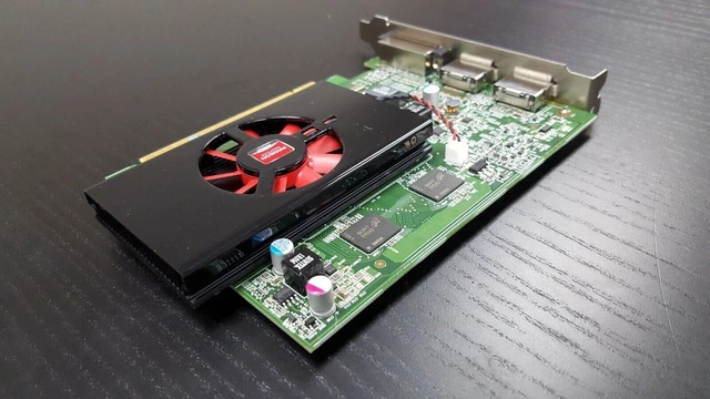Alt view image 2 of 3 - FN46D Dell AMD Radeon C906 R7 450 4GB 128-bit DDR3 Video Graphics Card