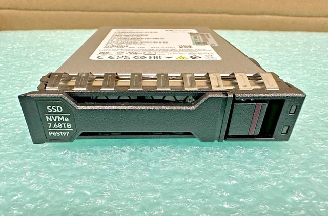Main image of HPE 7.68TB NVMe U.3 Static V2 SSD G4 x4 RI SFF 2.5 15mm SK Hynix PE8110 BC 100%