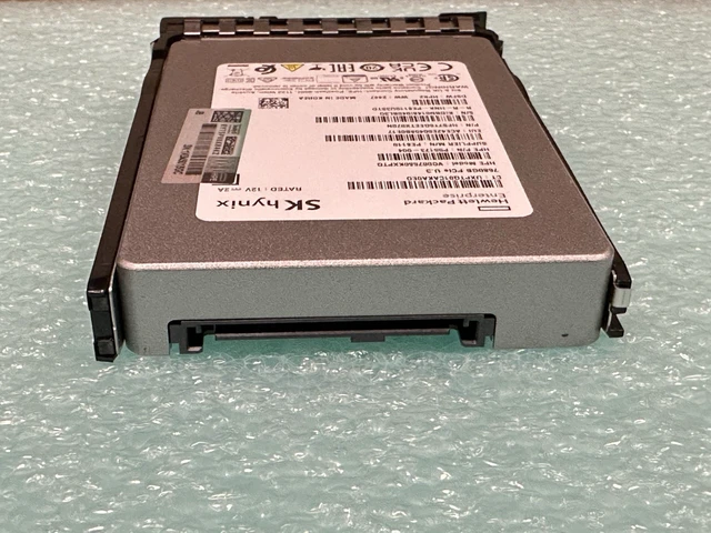 Alt view image 6 of 7 - HPE 7.68TB NVMe U.3 Static V2 SSD G4 x4 RI SFF 2.5 15mm SK Hynix PE8110 BC 100%