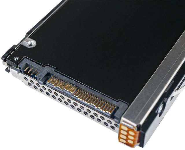 Alt view image 3 of 7 - Kioxia 12.8TB KCD8XPUG12T8 3 DWPD PCIe Gen5.0 x4 U.3 NVMe 2.5" SSD HP Gen8 Tray
