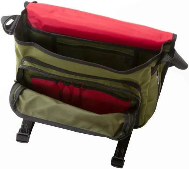 Alt view image 3 of 5 - Manhattan Portage Europa 13 Inches Laptop Messenger bag, 13" Laptop Messenger bag with compartments, 13-inch Laptop Messenger Bag with adjustable straps, Olive