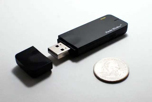 Alt view image 2 of 5 - Panda Wireless® N600 Dual Band (2.4GHz & 5.0GHz) 300Mbps Wireless N USB Adapter w/WPS Button - Windows XP/Vista/7/8/10/11, Zorin, Mint, Ubuntu, openSUSE, Fedora, Centos & Kali Linux