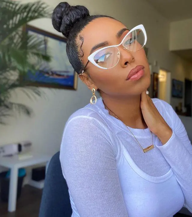 Alt view image 2 of 5 - VOOGLAM Blue Light Glasses for Women Cateye Gaming Glasses Anti Eyestrain Dry Eyes UV Computer Phone TV Eyewear Fashion Annabelle White VFM0176-05 Trend