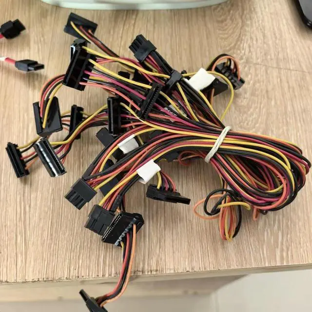 Main image of FOR 1pcs 3020 7020 9020 T3620 T1700 sata power supply line C8T8C