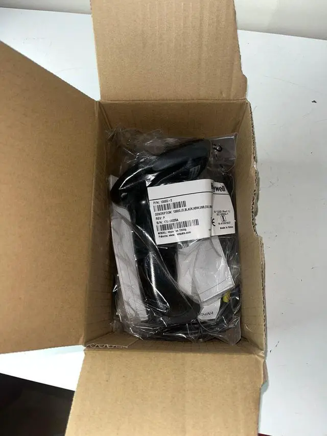 Alt view image 2 of 5 - Honey,well 1300G-2USB HANDHELD Bar,code Scan,ner KIT