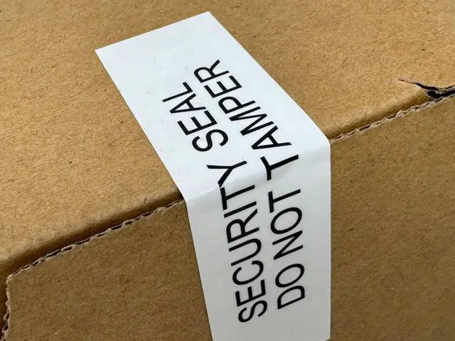 Alt view image 2 of 7 - Honey,well CT40-WS-00 CT40 Wearable Wrist Scanning Kit 8620 Scan,ner