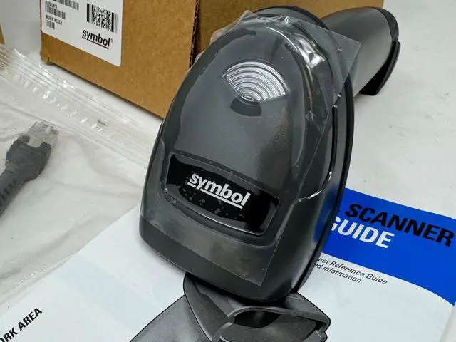 Alt view image 7 of 7 - Motor,ola Ze,bra Sym,bol Bar,code Scan,ner DS4308-SR00007ZZWW 1D 2D w USB Cable