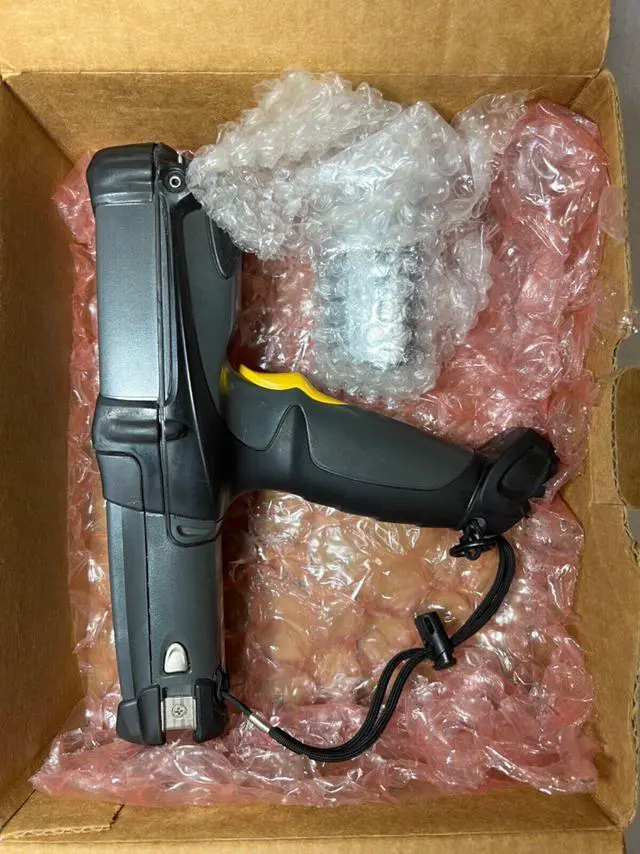 Alt view image 2 of 4 - Sym,bol / Motor,ola MC9190-GJ0SWEYA6WR Mobile Computer W/Battery & Stylus