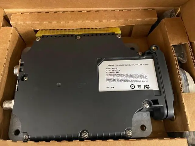 Alt view image 3 of 7 - Motor,ola RFID Reader RD5045-20511010-US / RF1224-FL401000-US - NOB