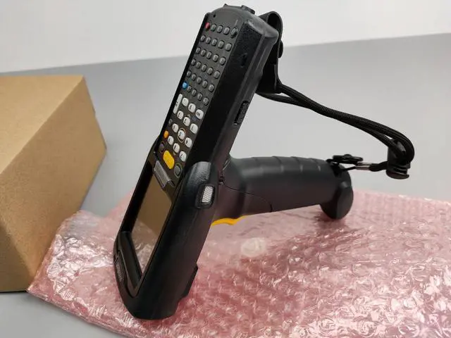 Alt view image 2 of 7 - Sym,bol Motor,ola MC32N0-GL4HCLE0A Handheld Mobile Computer Bar,code Scan,ner