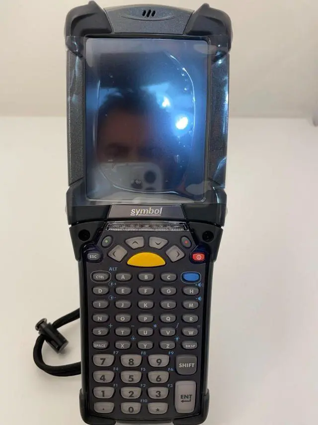 Alt view image 3 of 7 - Ze,bra Sym,bol MC92N0 Long Range 2D Scan,ner WM6.5 WiFi BT MC92N0-G90SXERA5WR