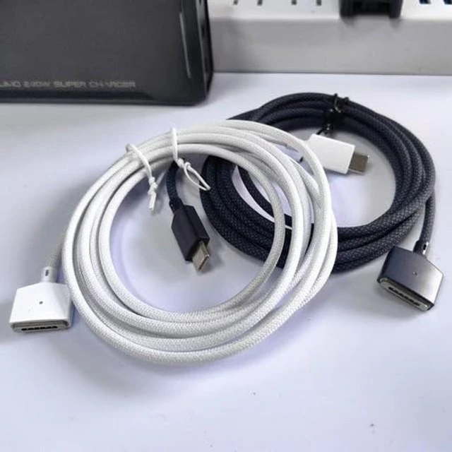 Alt view image 2 of 3 - SlimQ 140W USB-C Magnetic 3 Cable for MacBook Air & Pro, 2M, Braided, White