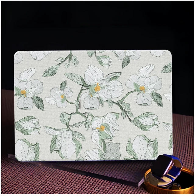 Main image of BYCeKe for MacBook Air 13.6 inch Case 2022-2026 M5-M2,Embroidery Green