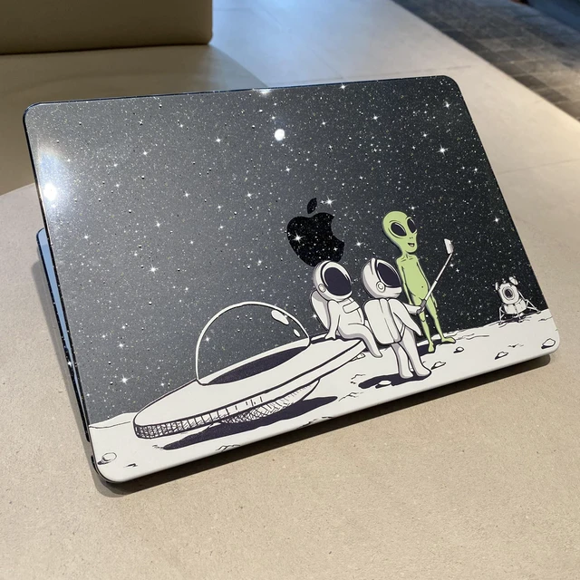 Alt view image 5 of 5 - MEEgoodo Case for M5/M4/M3/M2 MacBook Air 15 inch Case 2026 2025 2024 2023, Laptop Shell Fit Model (A3448/A3241/A3114/A2941) for MacBook Air 15.3-inch, Astronauts & Alien